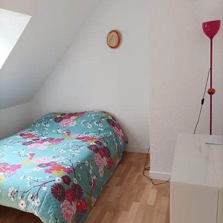 761 - Maison Individuelle, Dans Privee Avec Piscine, Disposant D'un Jardin Plein Sud Sans Vis-a-vis